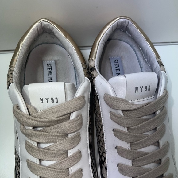 *Steve madden- Snake print lace up casual shoes - Picture 3 of 8